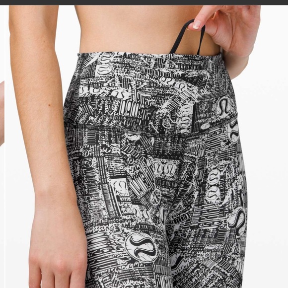 Lululemon Wunder Train Tight - Picture 5 of 6